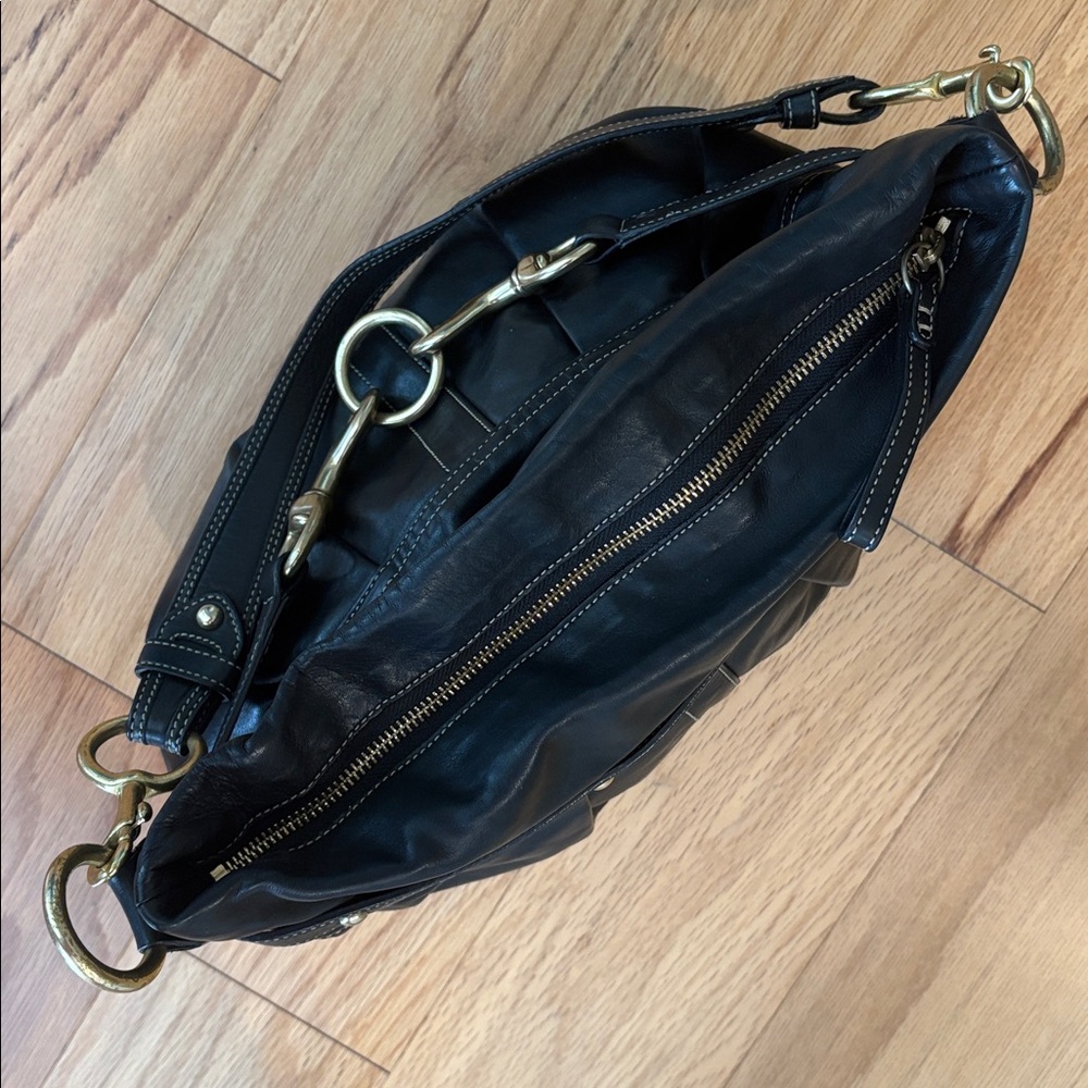 COACH vintage Hamptons Belted Hobo Shoulder Bag Y2K Black Leather Buckle Brass - Picture 8 of 16